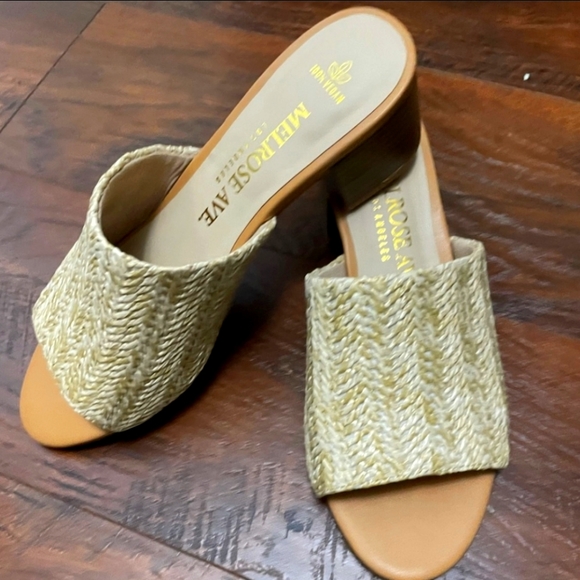 melrose Shoes - Women’s sandals wood heel size 5.5